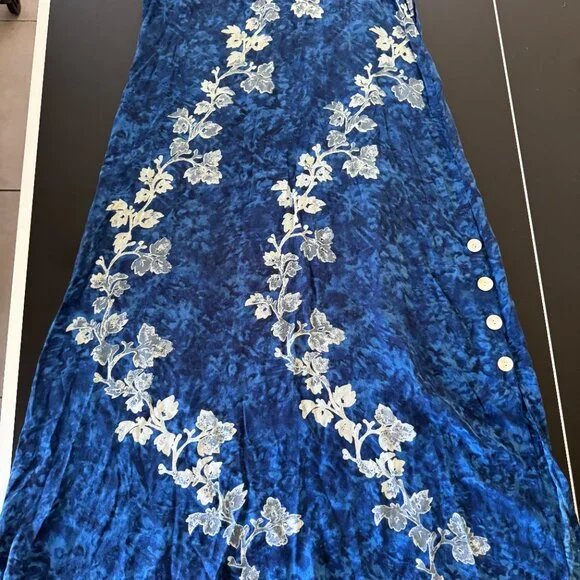 La Cera Blue Floral Rayon Sleeveless Dress Size S Boho Summer Midi - Picture 2 of 8